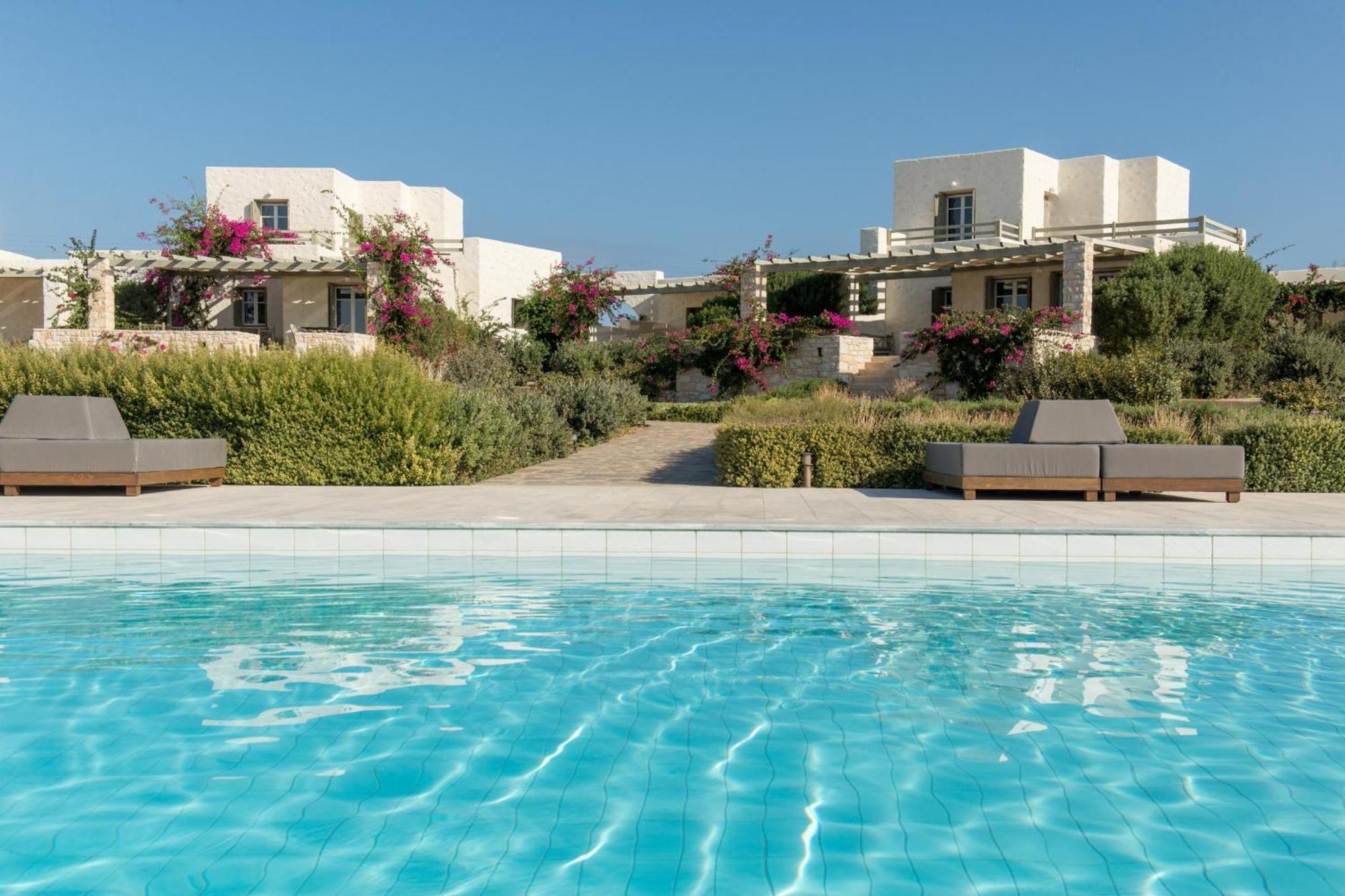 Stagones Luxury Aparthotel 4*